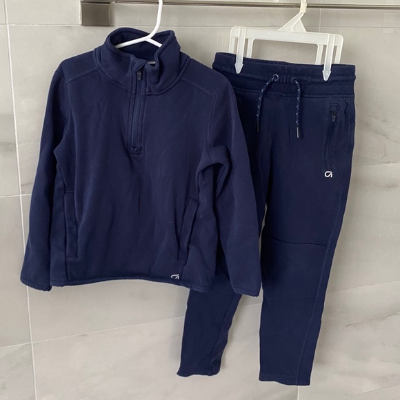 2/$16 Blue GapFit Joggers and Half Zip Pullover (Kids XS-S) - Picture 1 of 7